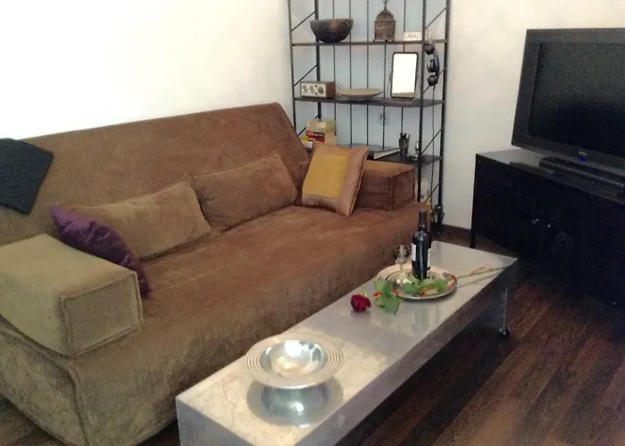 아파트 Absolutely *